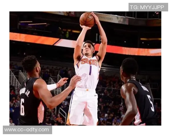 太阳主帅谈伊戈达罗角色定位强调实战经验的重要性与发展潜力 太阳主帅谈伊戈达罗角色定位强调实战经验的重要性与发展潜力